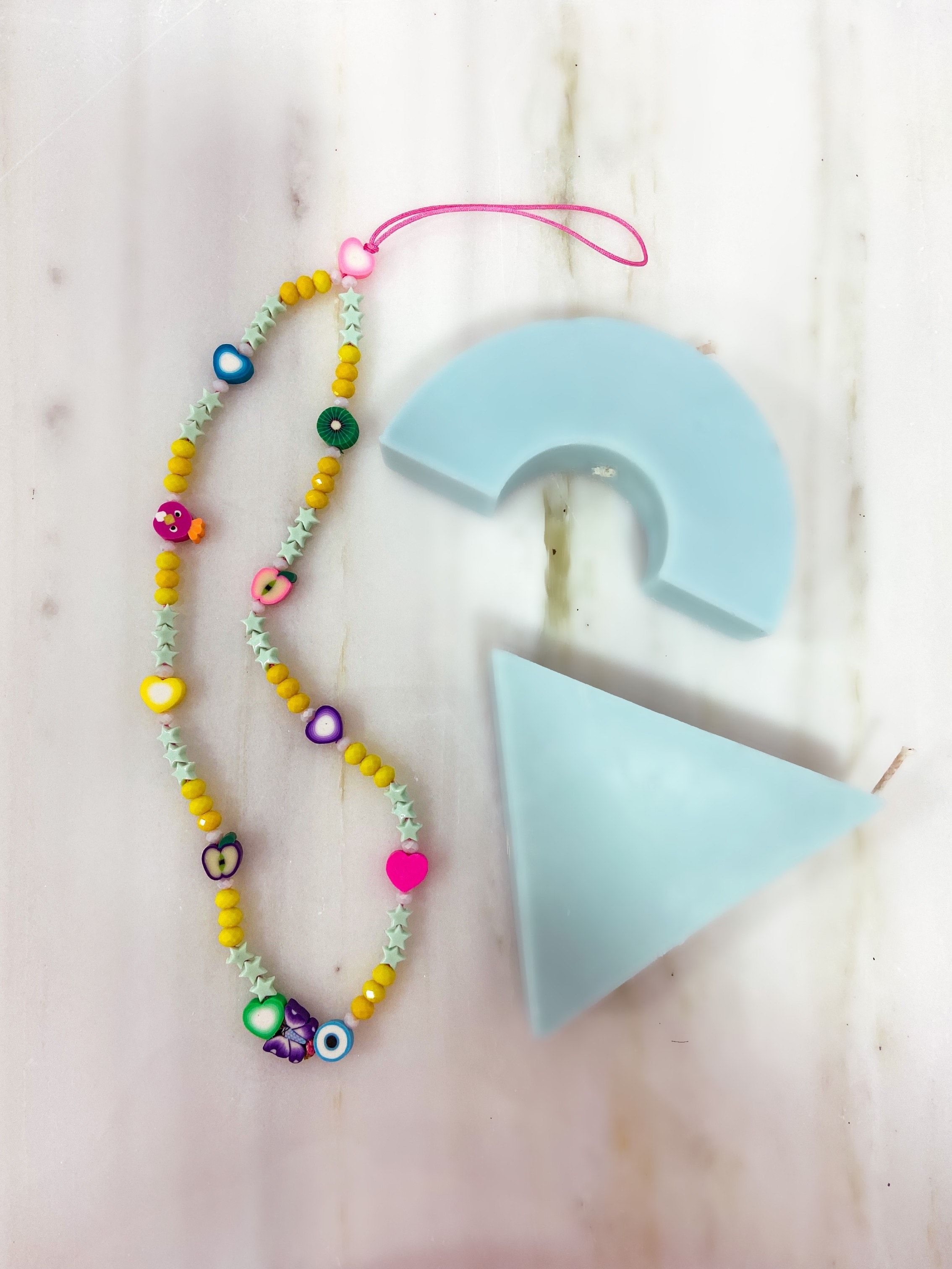 HOLIDAYS PHONE STRAP - TURQUOISE & YELLOW ' - ' ΑΛΥΣΙΔΕΣ ΚΙΝΗΤΟΥ