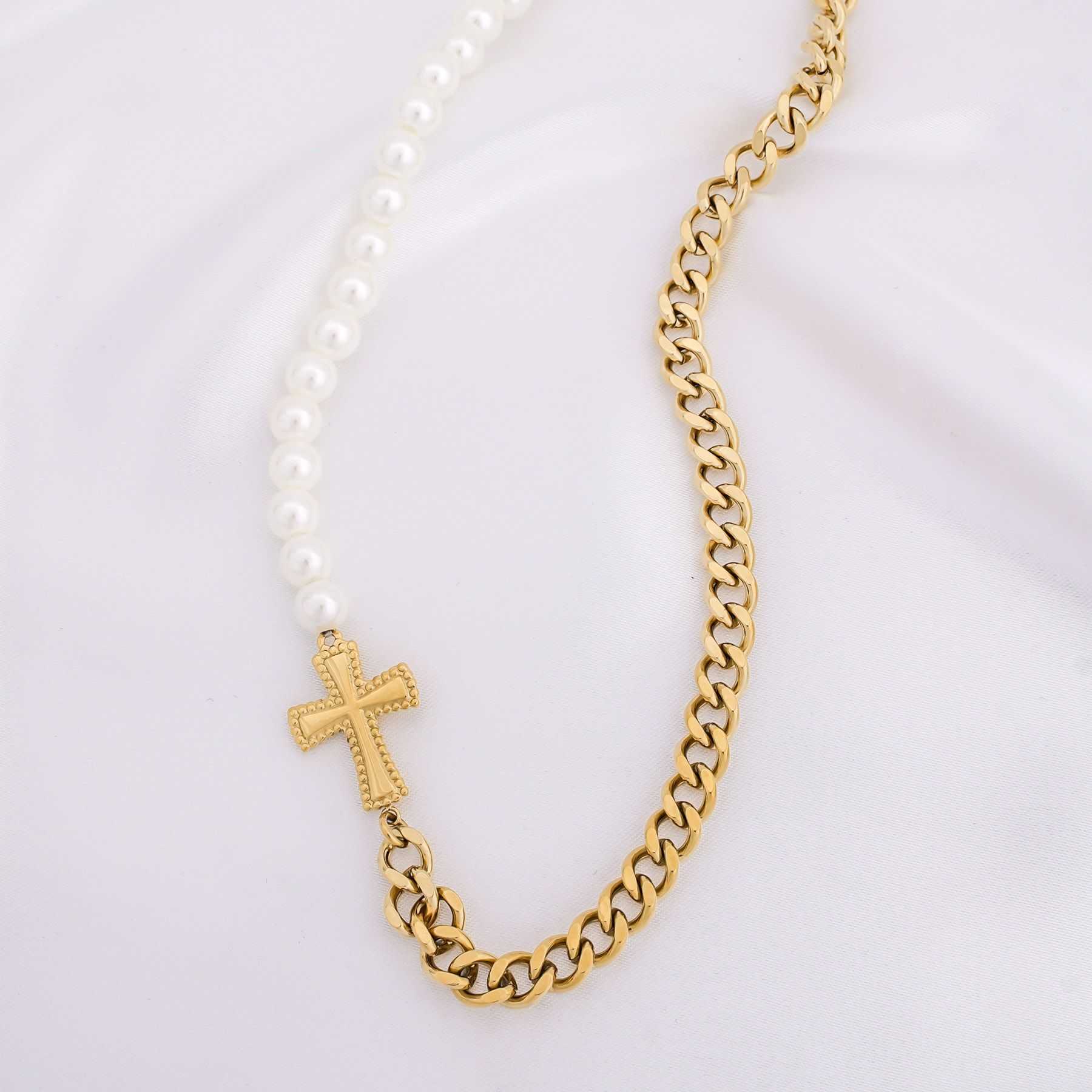 EYGENEIA NECKLACE - GOLD 