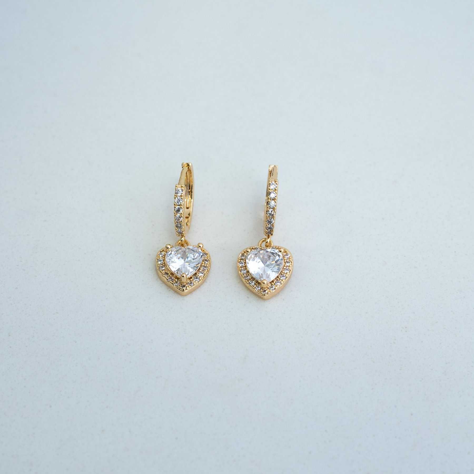 FALL IN LOVE EARRINGS - GOLD