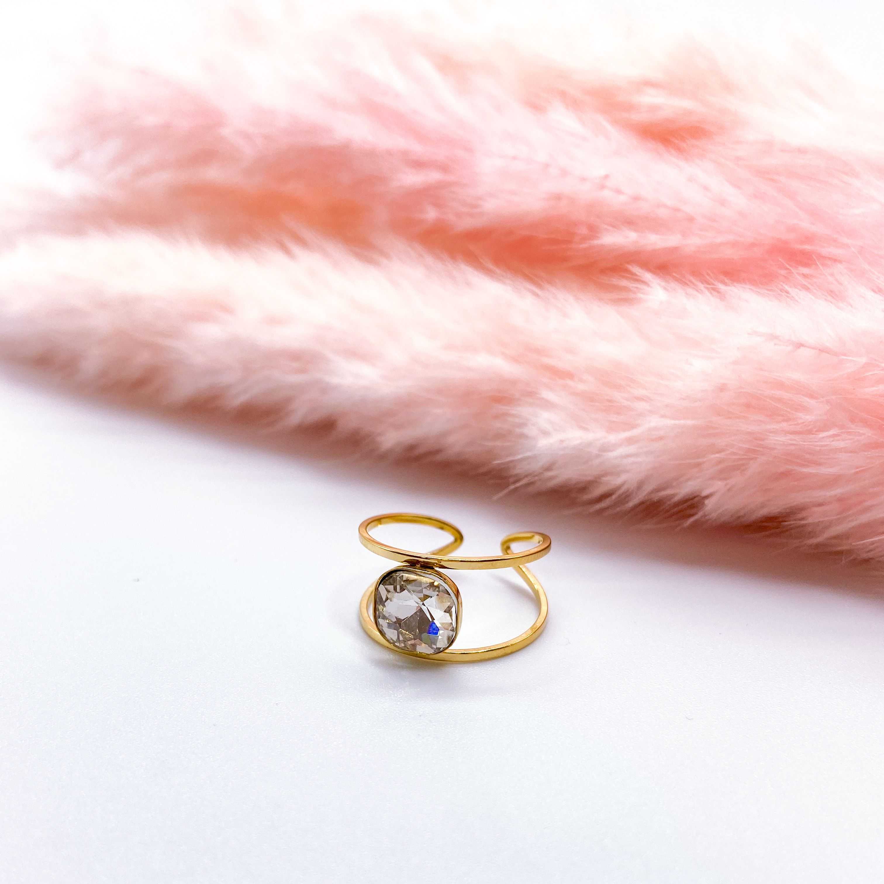 VIVIENNE RING - GOLD 