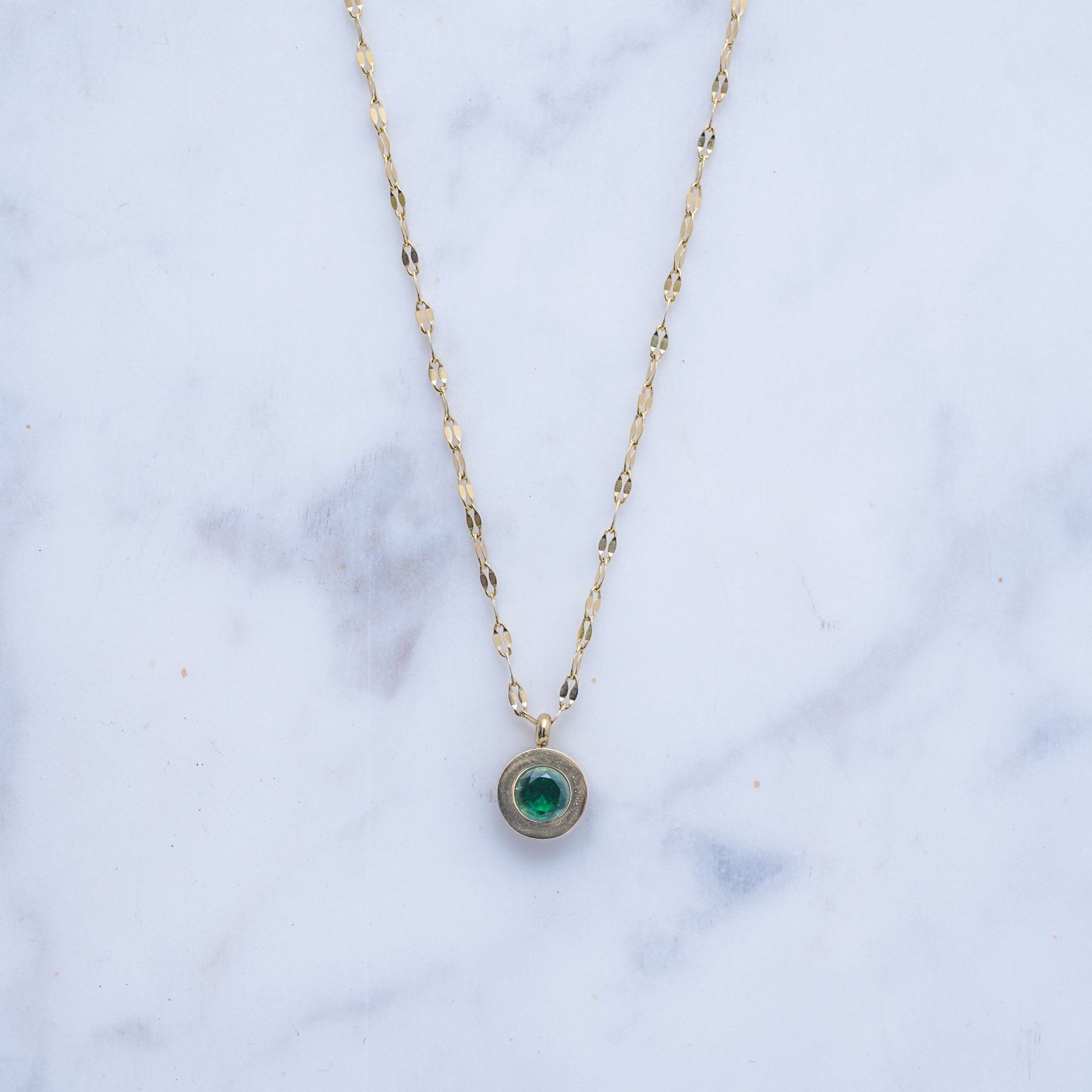 PEACE NECKLACE - GOLD ' - ' ΜΕΝΤΑΓΙΟΝ