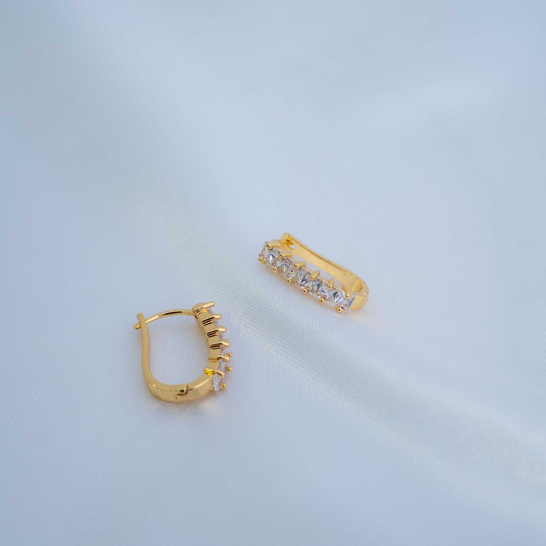 ISIDORE EARRINGS - GOLD