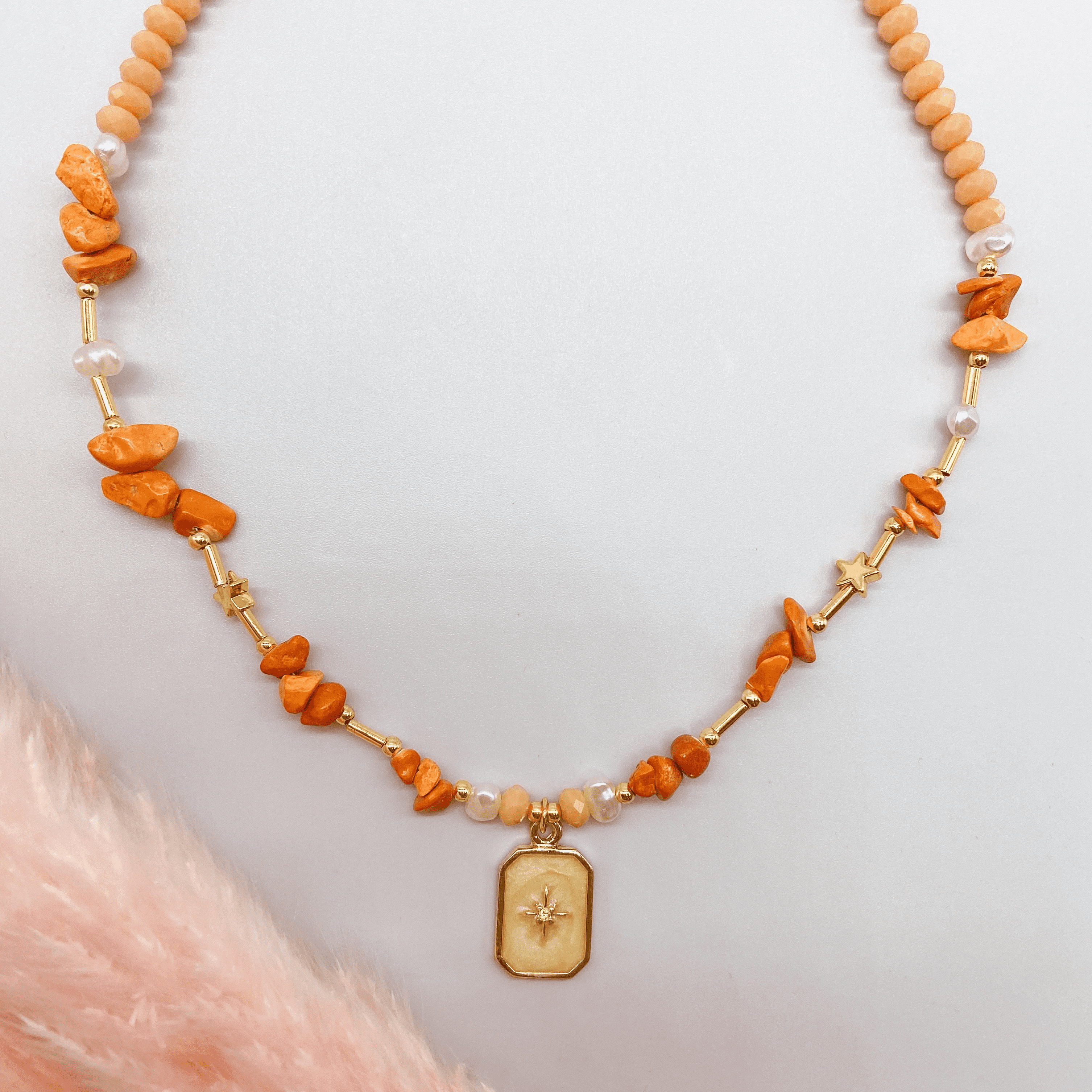 SANTORINI NECKLACE - ORANGE 