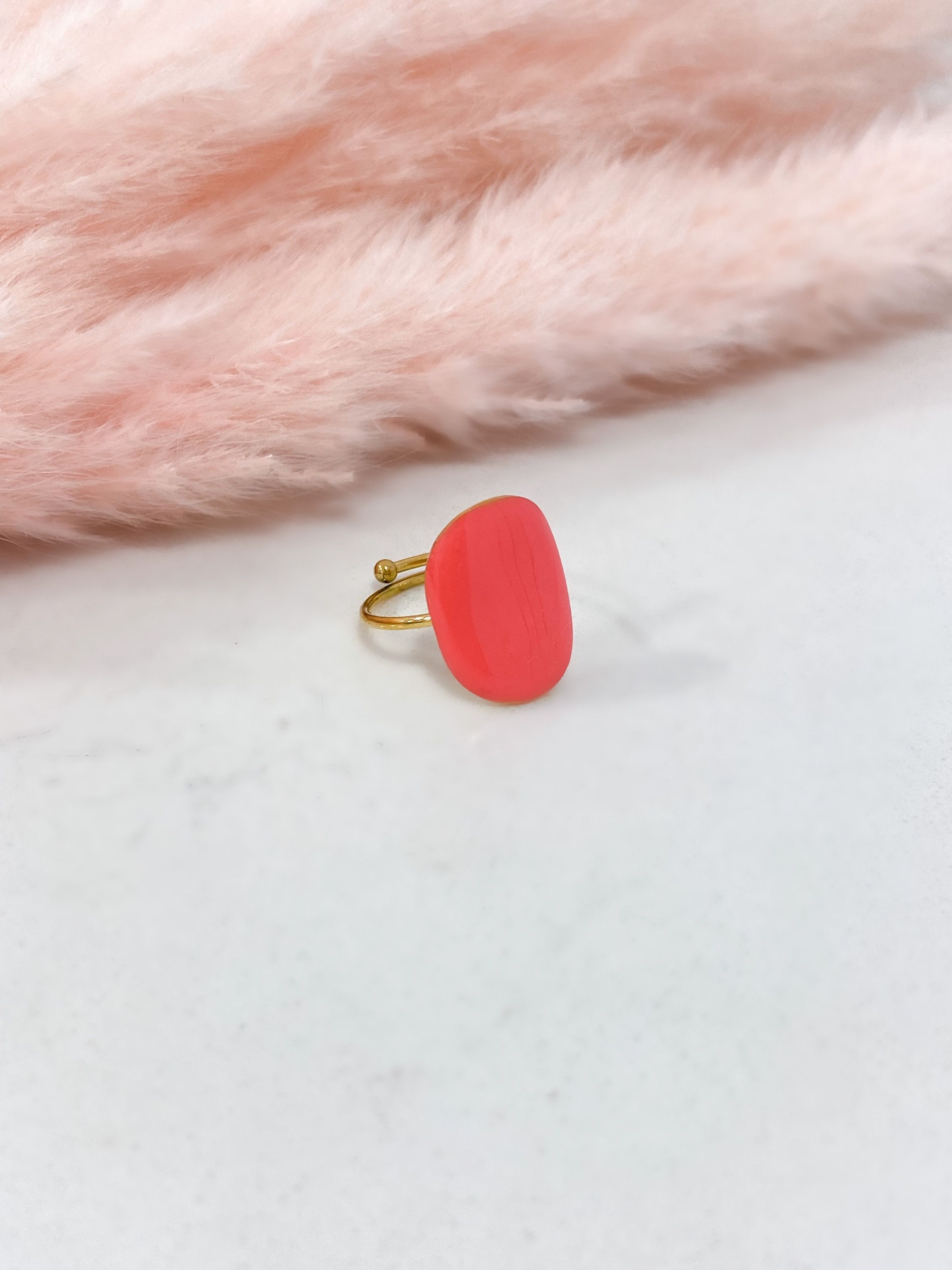 CARAMEL RING - GOLD & CORAL ' - ' ΔΑΧΤΥΛΙΔΙΑ