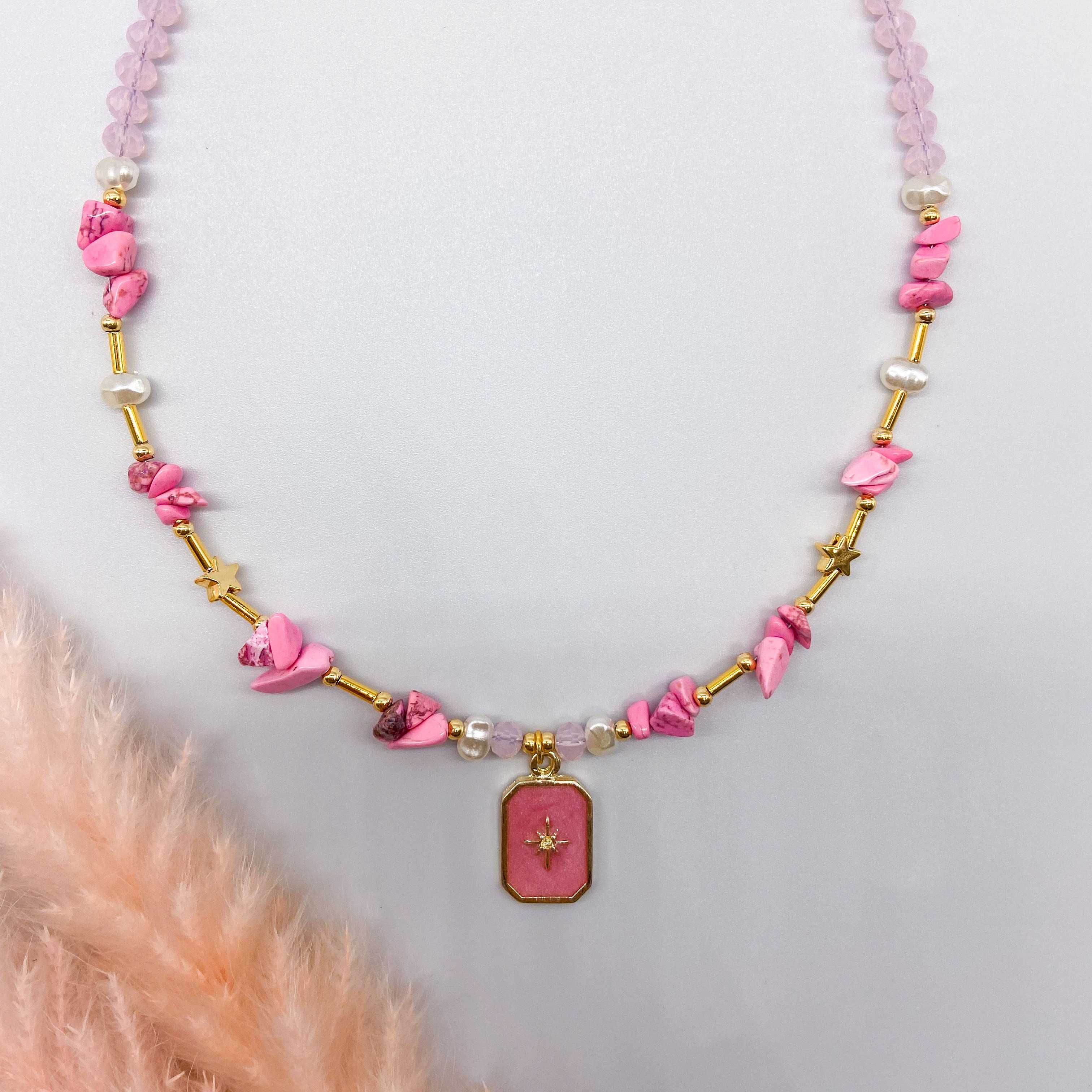 SANTORINI NECKLACE - PINK