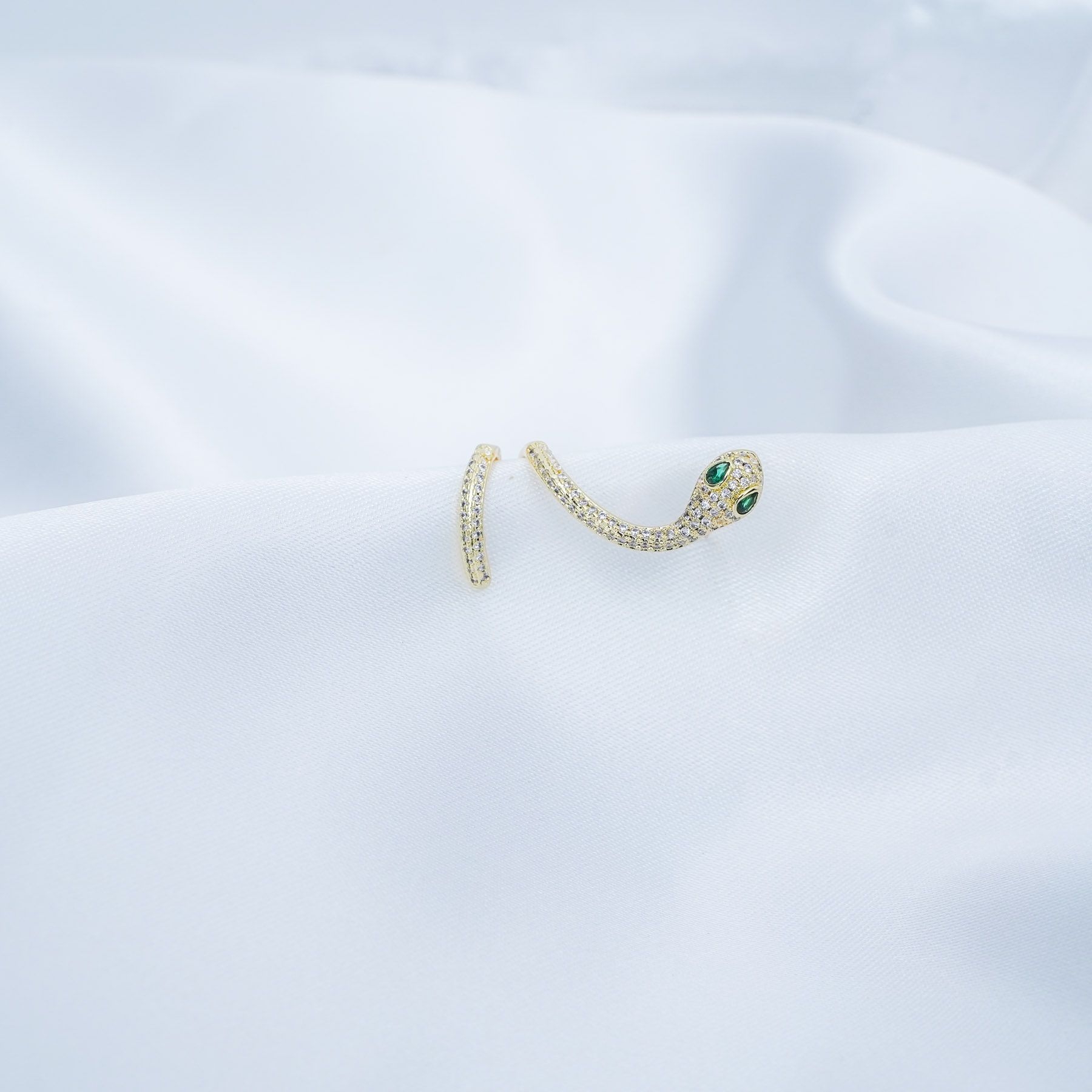 HARMONIA CLIMBER EARRING - GOLD ' - ' CLIMBERS