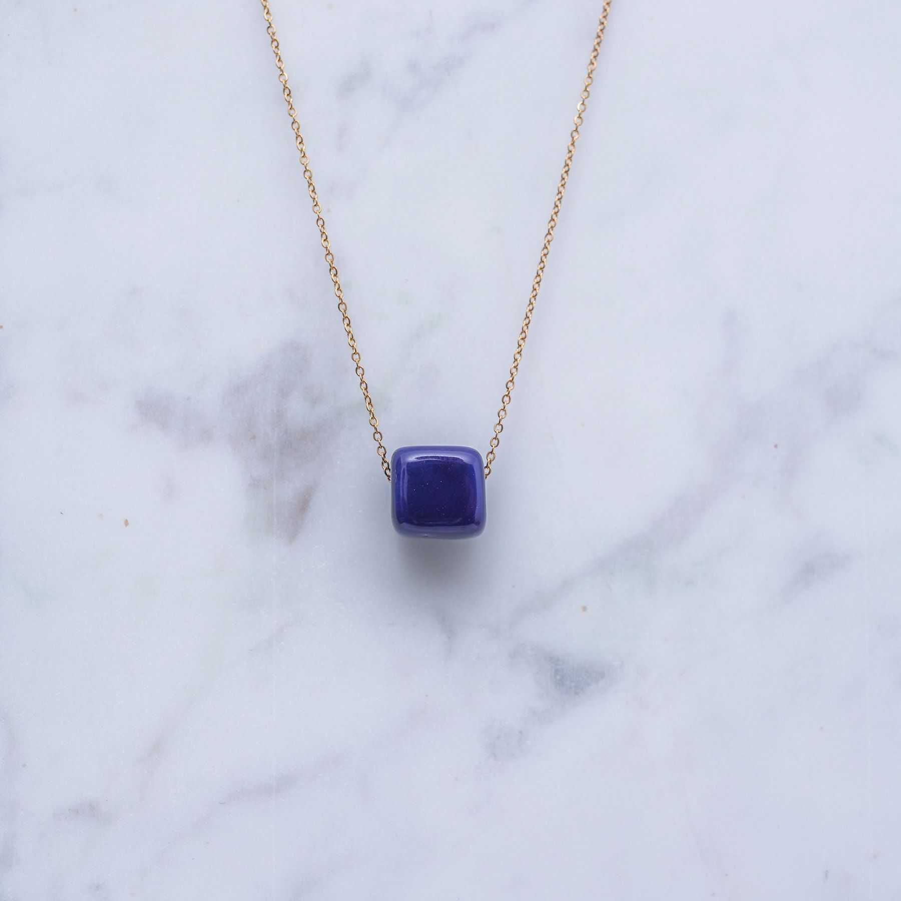 KIVOS NECKLACE - GOLD & DARK BLUE