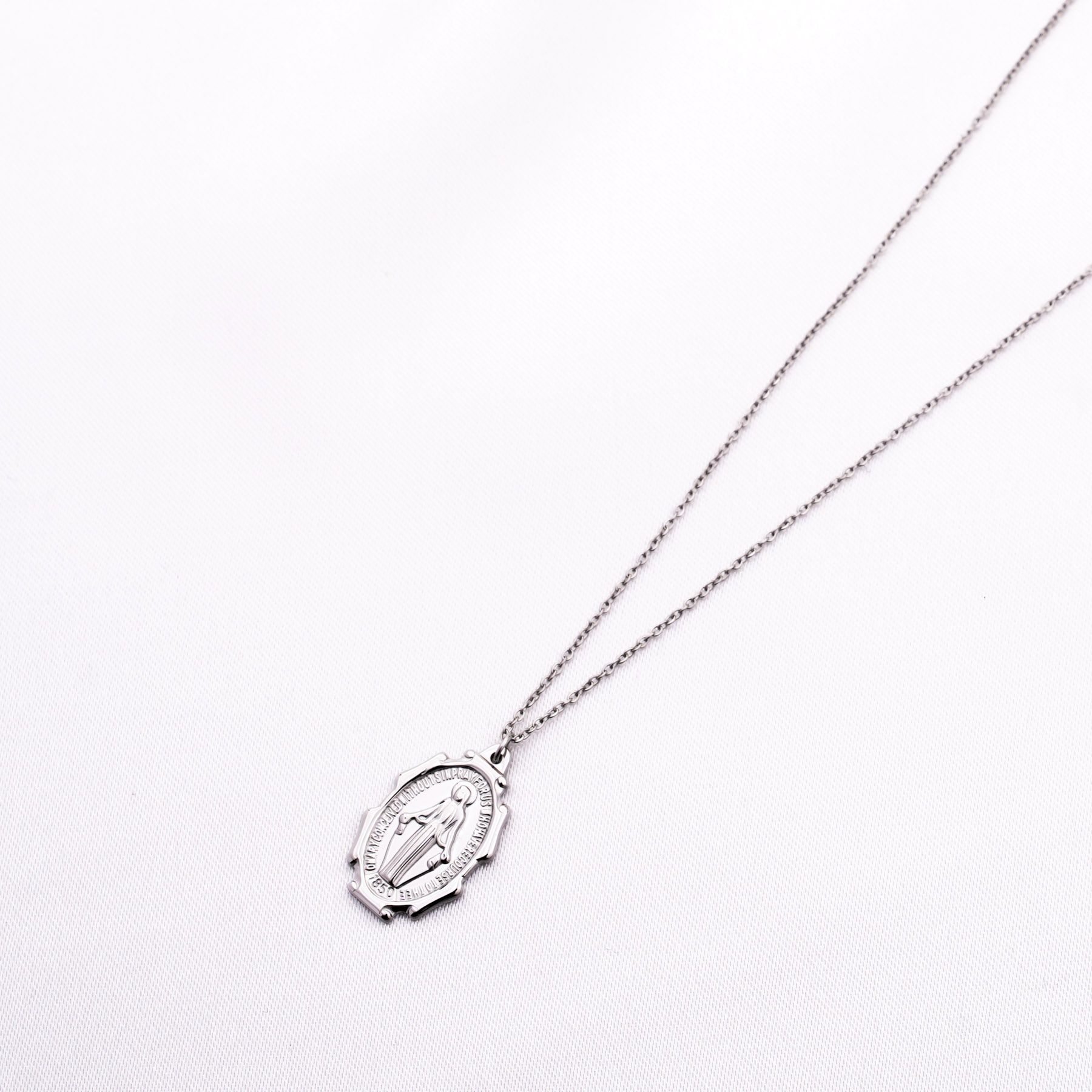 MADONNA MIA NECKLACE - SILVER ' - ' ΜΕΝΤΑΓΙΟΝ