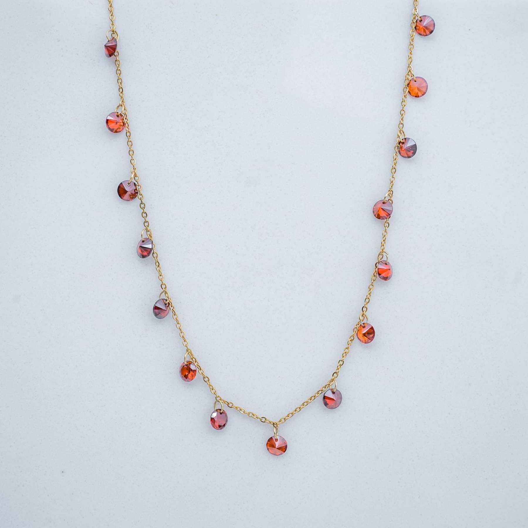 SEREIN NECKLACE - GOLD & RED 