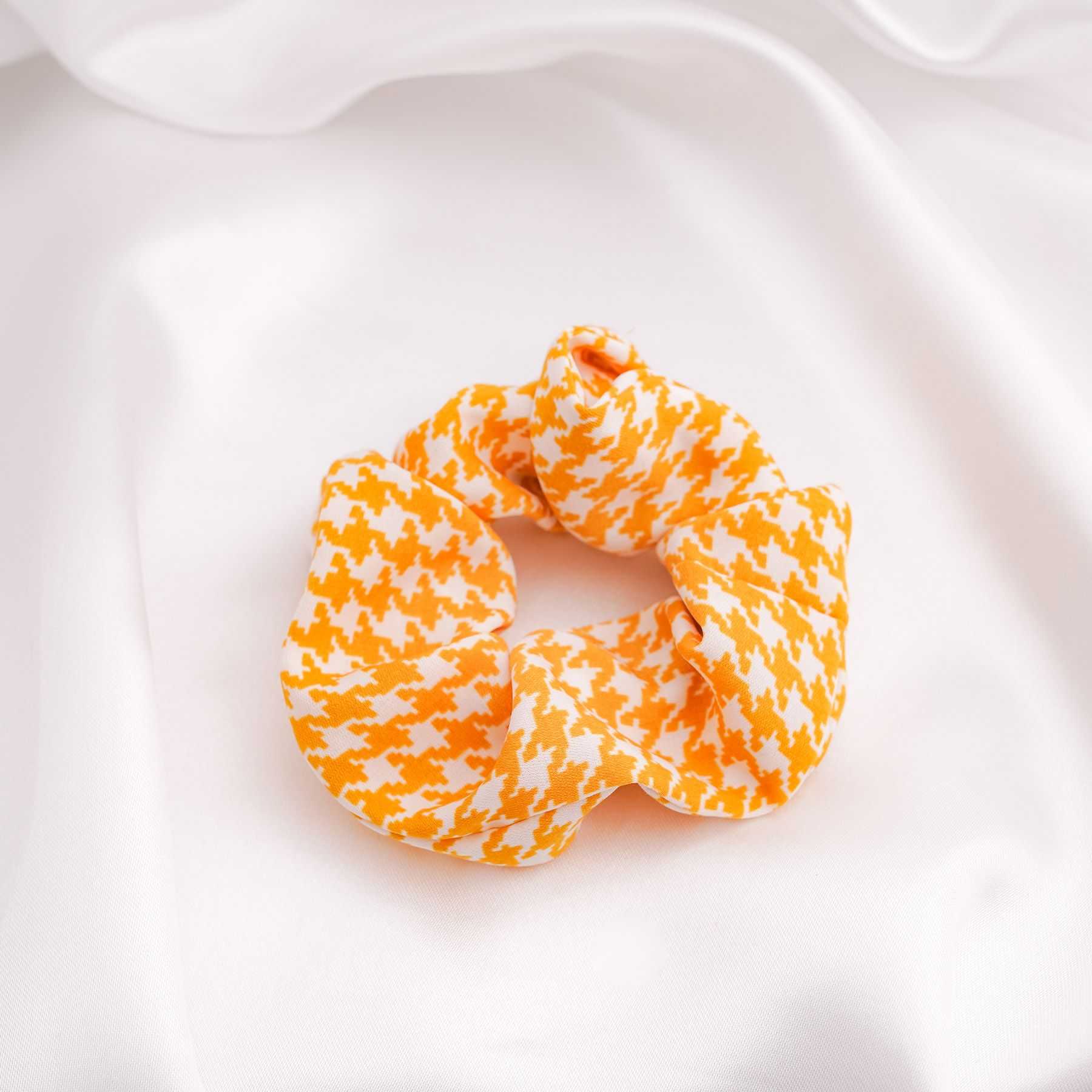 ANNABELLA SCRUNCHIE - YELLOW