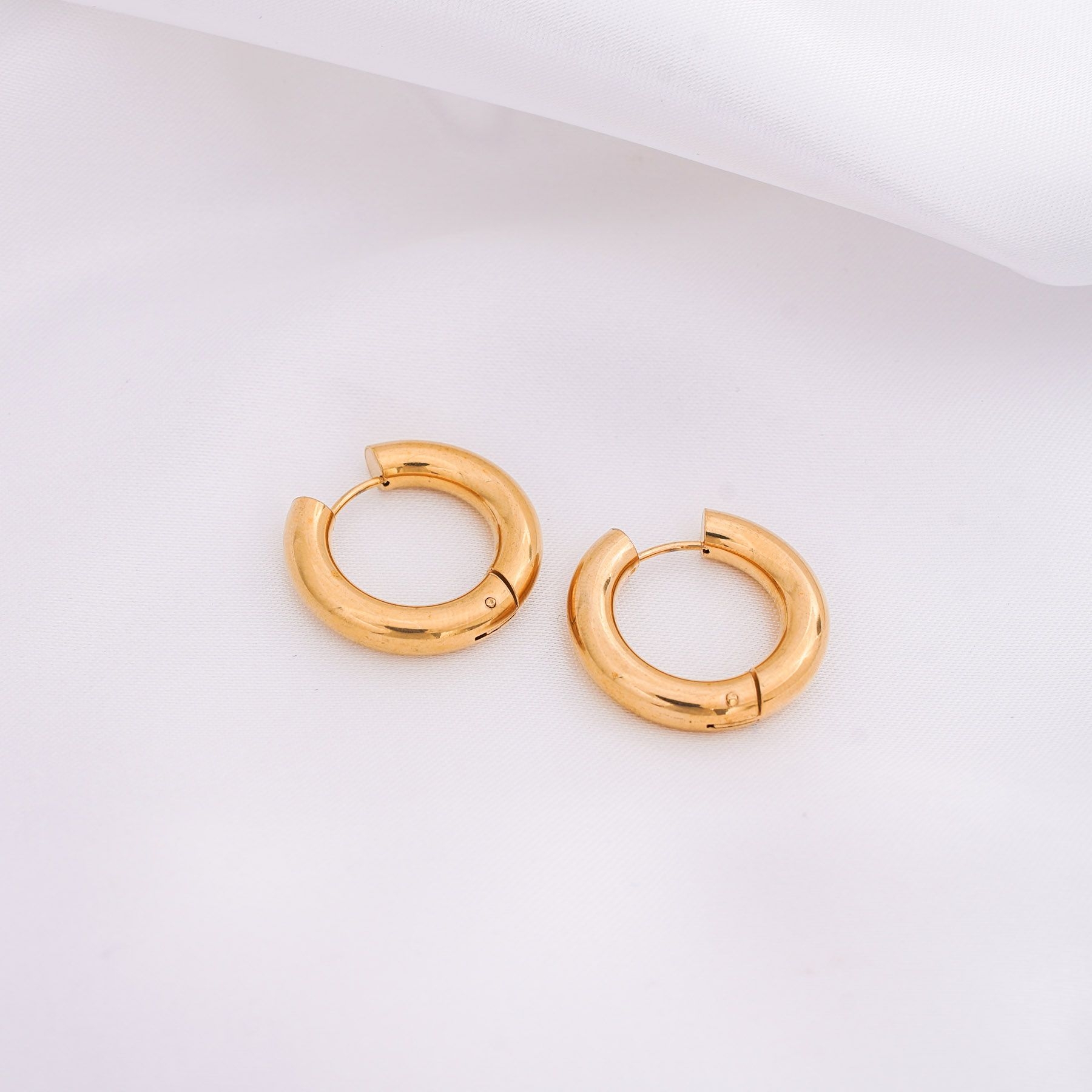 STORMY HOOPS - GOLD ' - ' ΚΡΙΚΟΙ