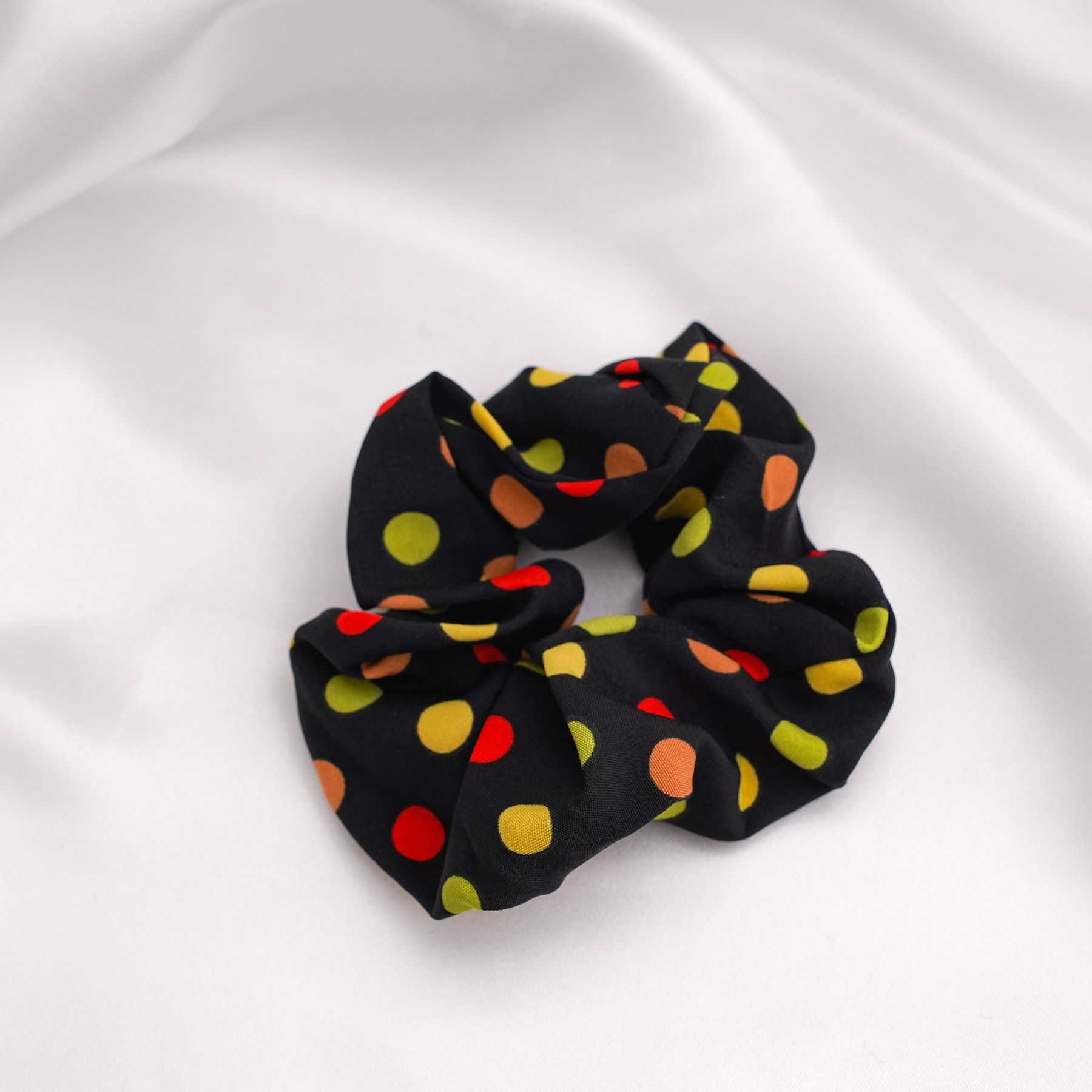 JESSIE SCRUNCHIE - BLACK