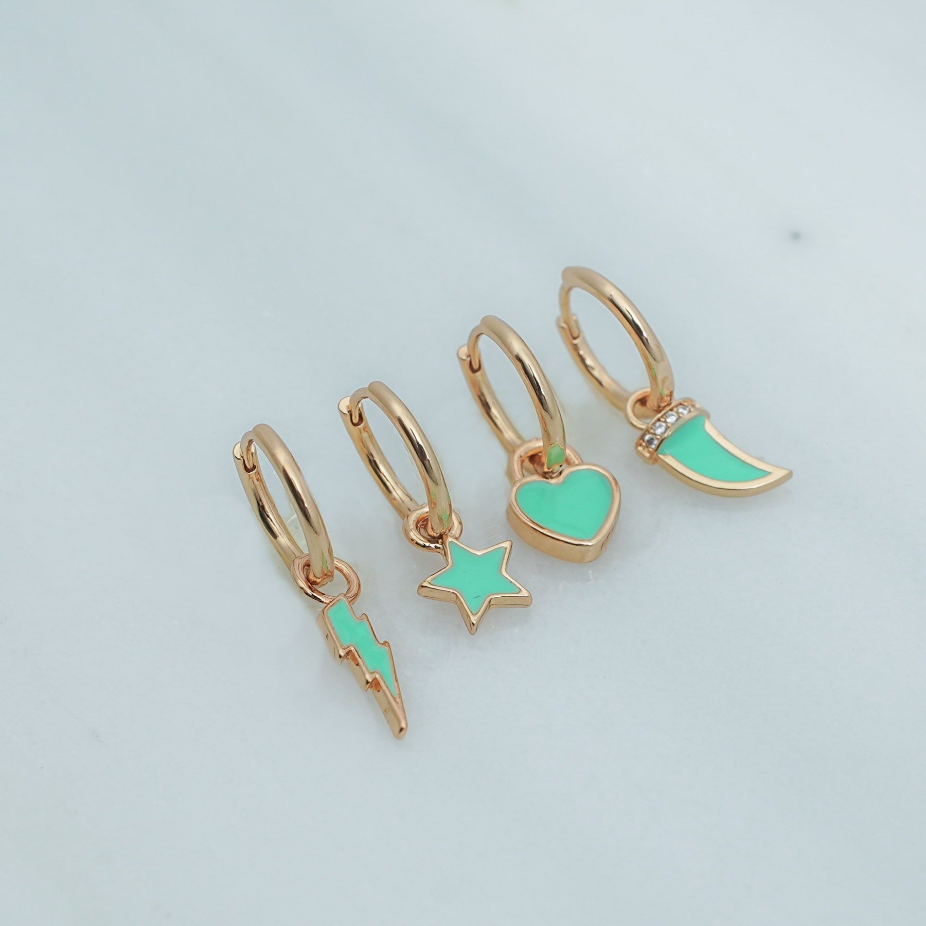 SUGAR SET OF FOUR EARRINGS - GOLD & GREEN ' - ' ΣΕΤ ΤΕΤΡΑΔΕΣ