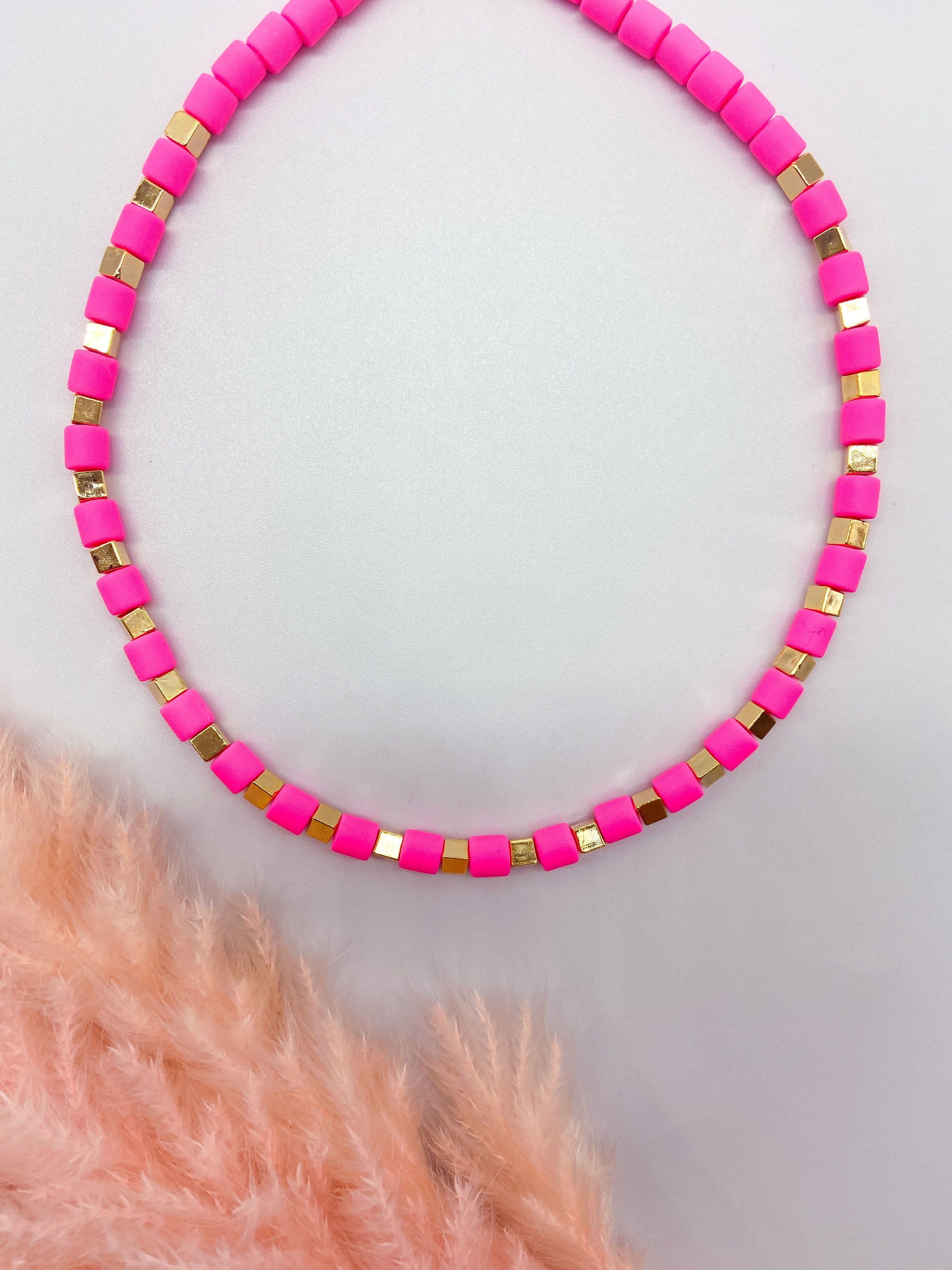 TRINIDAD NECKLACE - FUCHSIA ' - ' ΜΕ ΧΑΝΤΡΕΣ