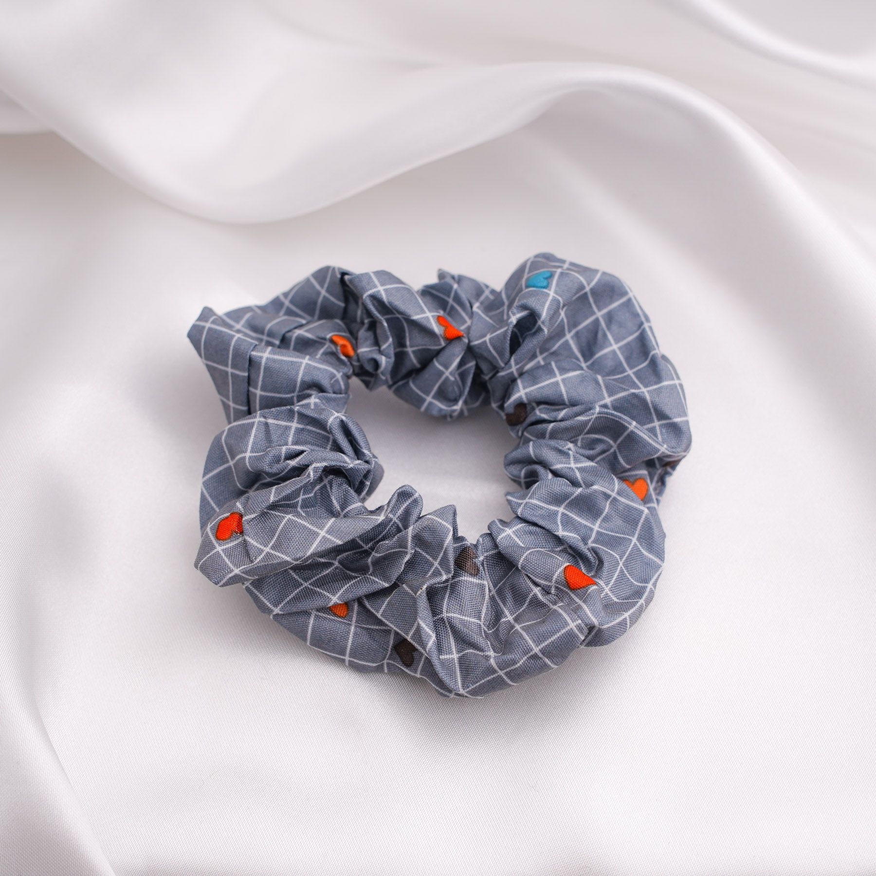 SERENA SCRUNCHIE - GREY ' - ' SCRUNCHIES