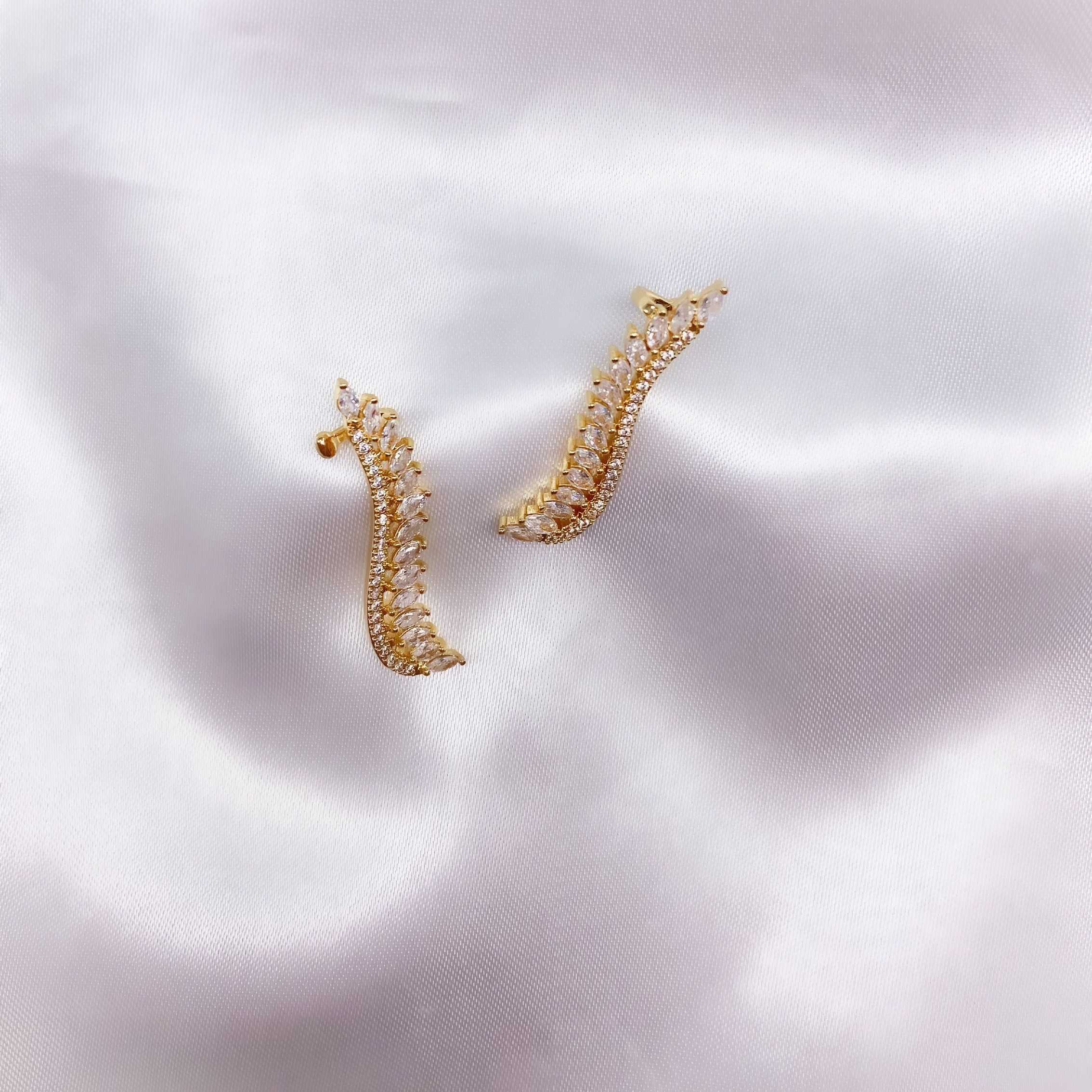 LILIANA CLIMBER EARRINGS - GOLD 