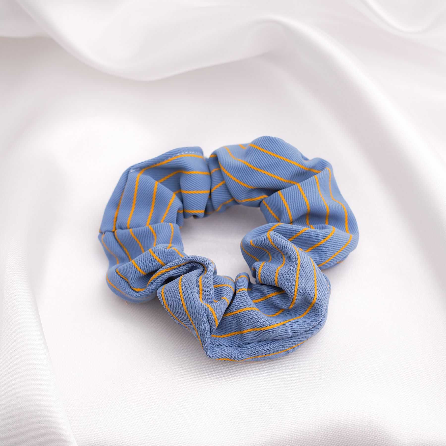 LUNA SCRUNCHIE - BLUE