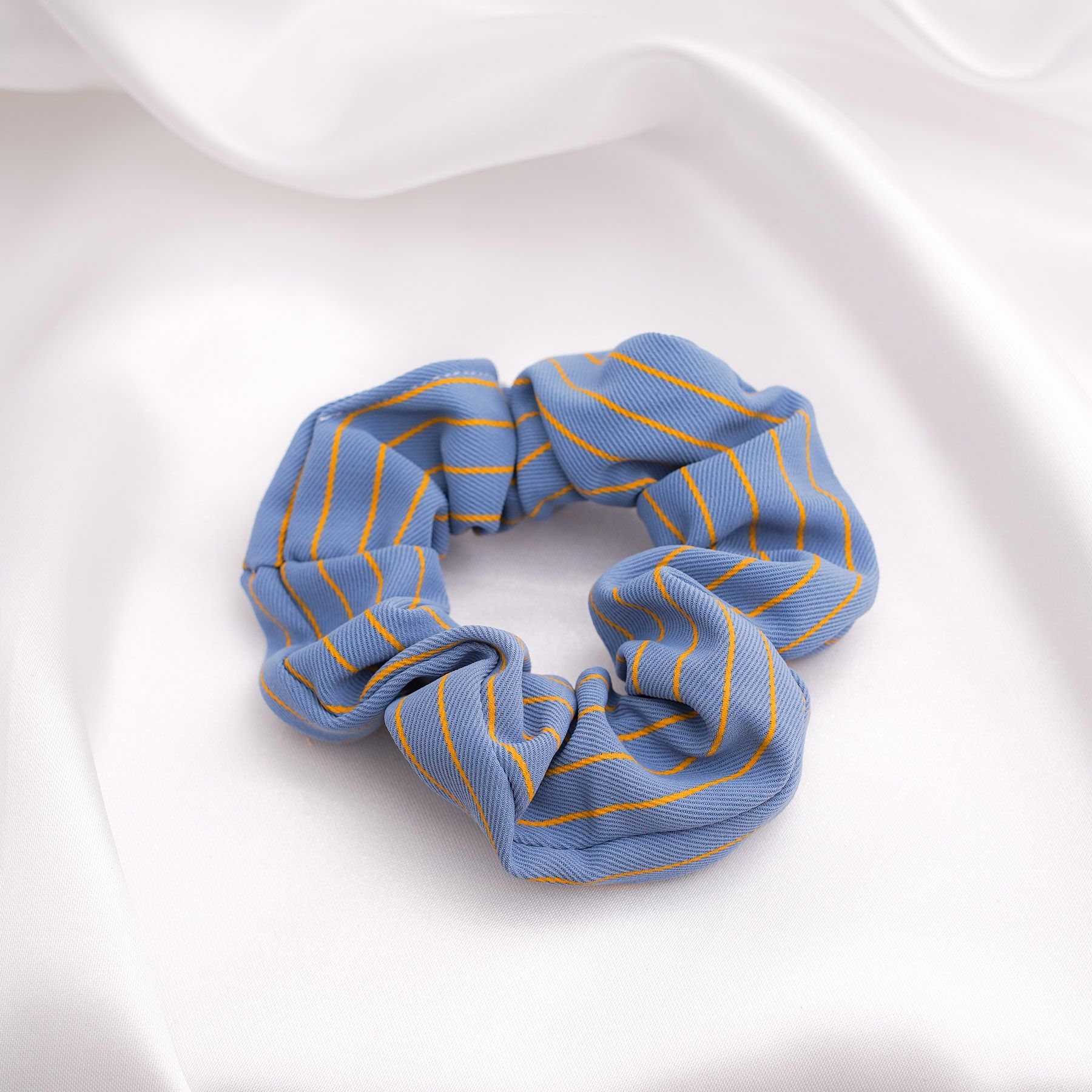 LUNA SCRUNCHIE - BLUE ' - ' SCRUNCHIES
