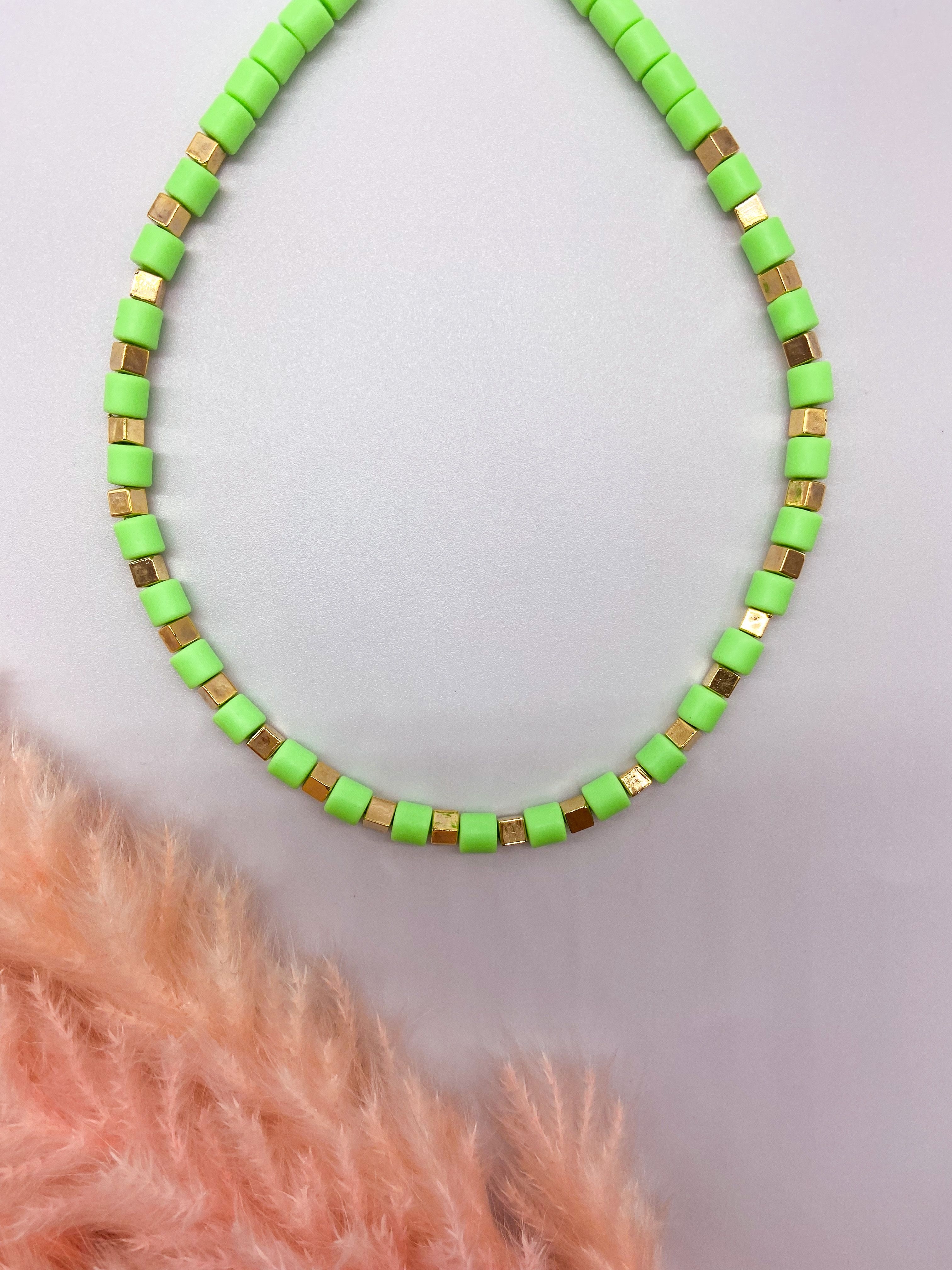TRINIDAD NECKLACE - LIGHT GREEN ' - ' ΜΕ ΧΑΝΤΡΕΣ