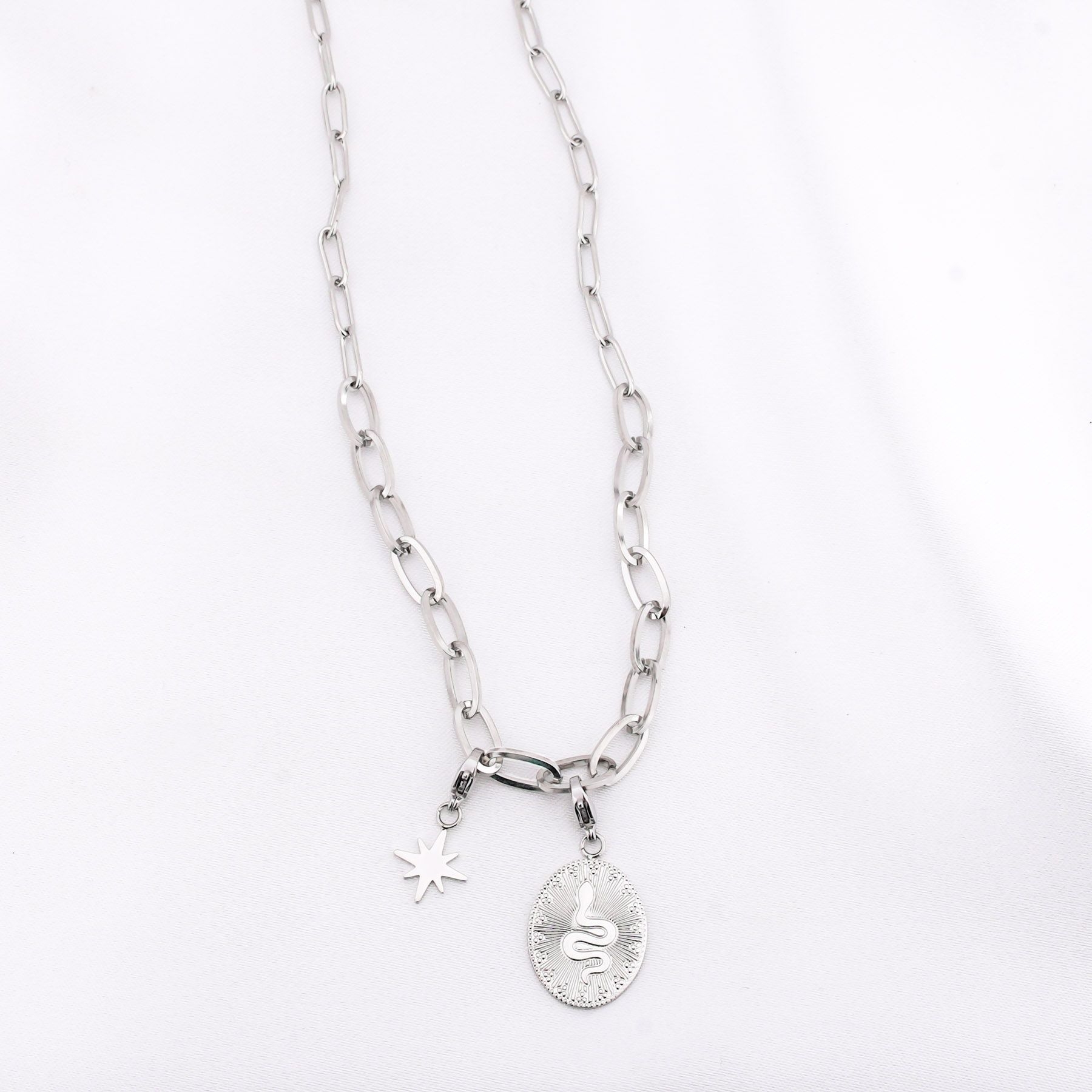 ONEIRIC NECKLACE - SILVER ' - ' ΜΕΝΤΑΓΙΟΝ