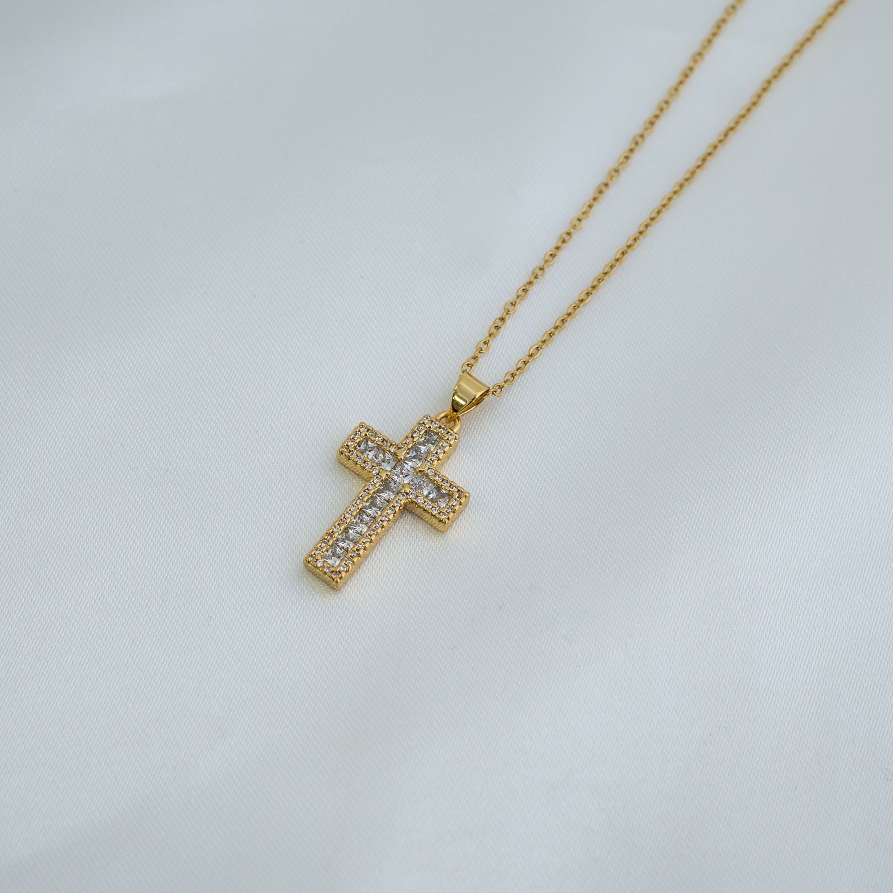 CROSS NECKLACE - GOLD ' - ' ΣΤΑΥΡΟΙ