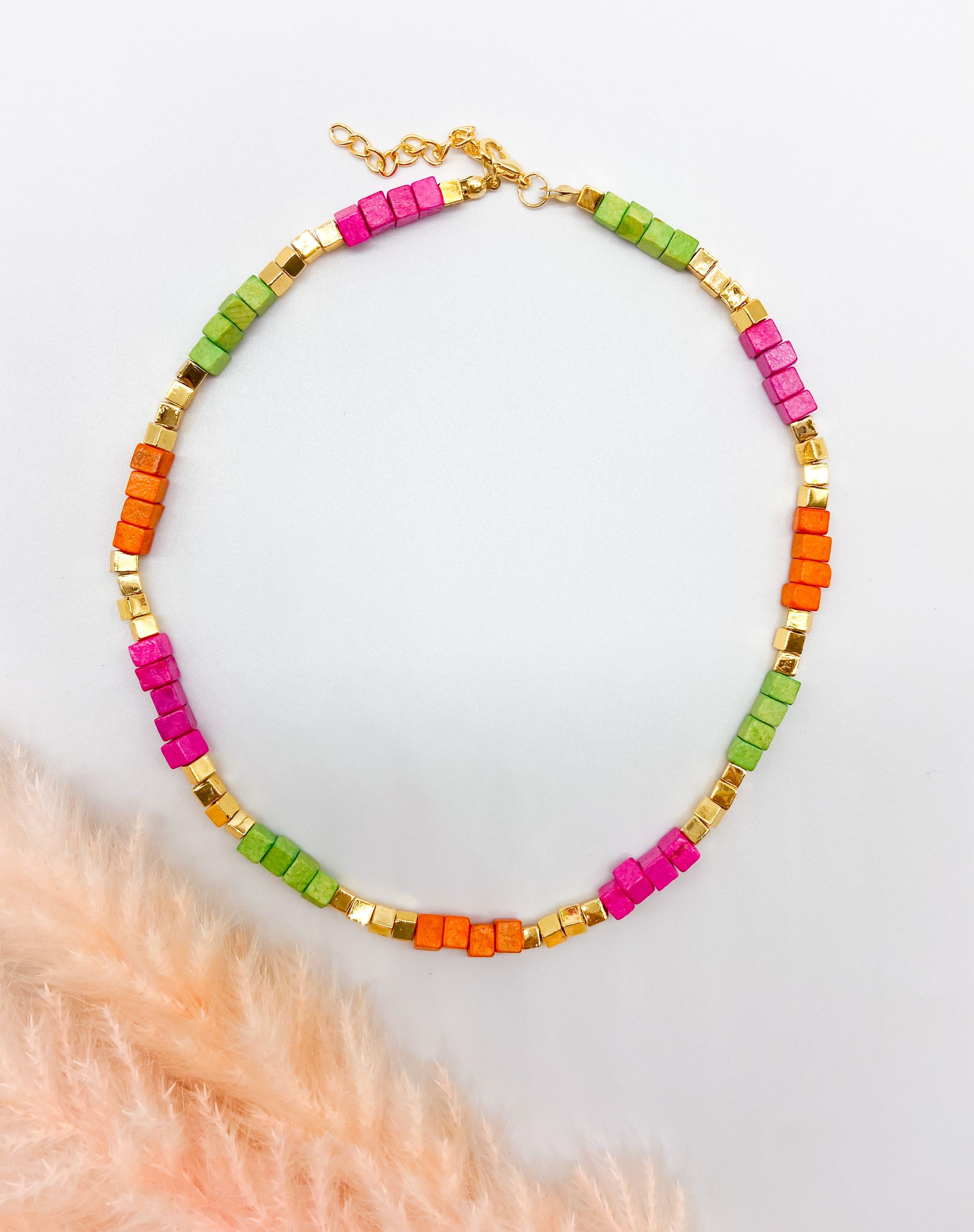 SKOPELOS NECKLACE - ORANGE FUCHSIA & GREEN ' - ' ΜΕ ΧΑΝΤΡΕΣ