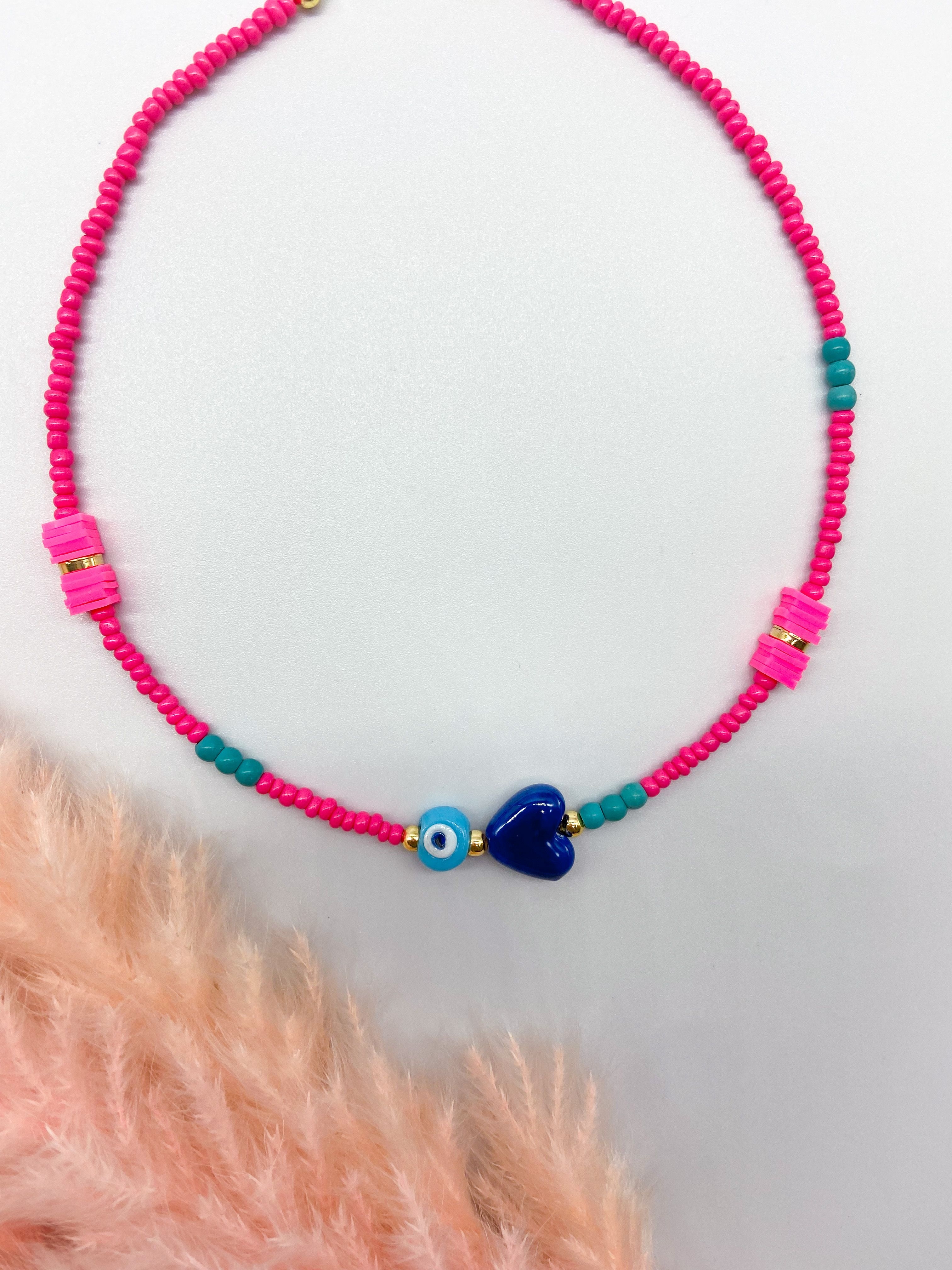 CUBA NECKLACE - FUCHSIA & BLUE ' - ' ΜΕ ΧΑΝΤΡΕΣ