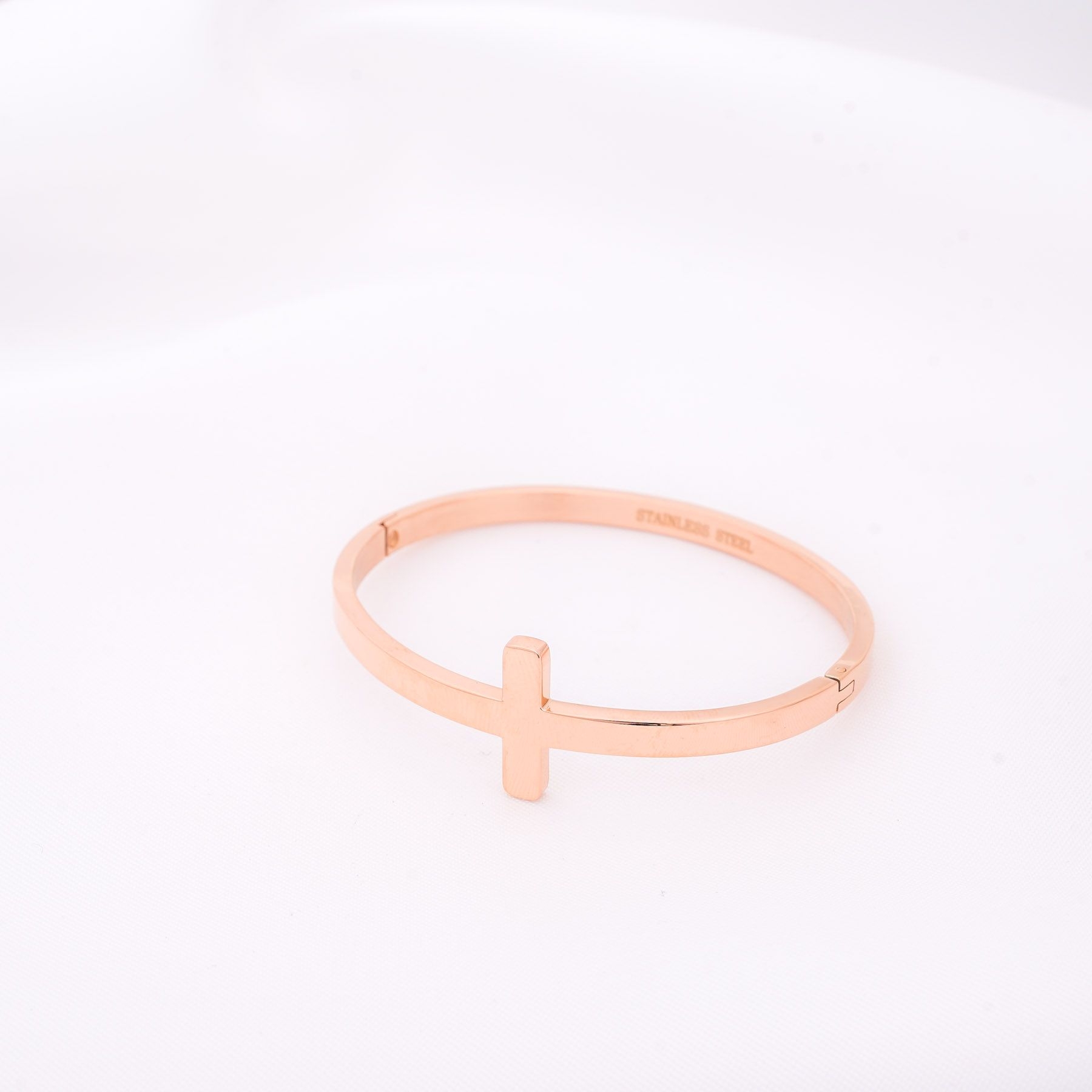 EUNOIA HANDCUFF - ROSE GOLD ' - ' ΧΕΙΡΟΠΕΔΕΣ