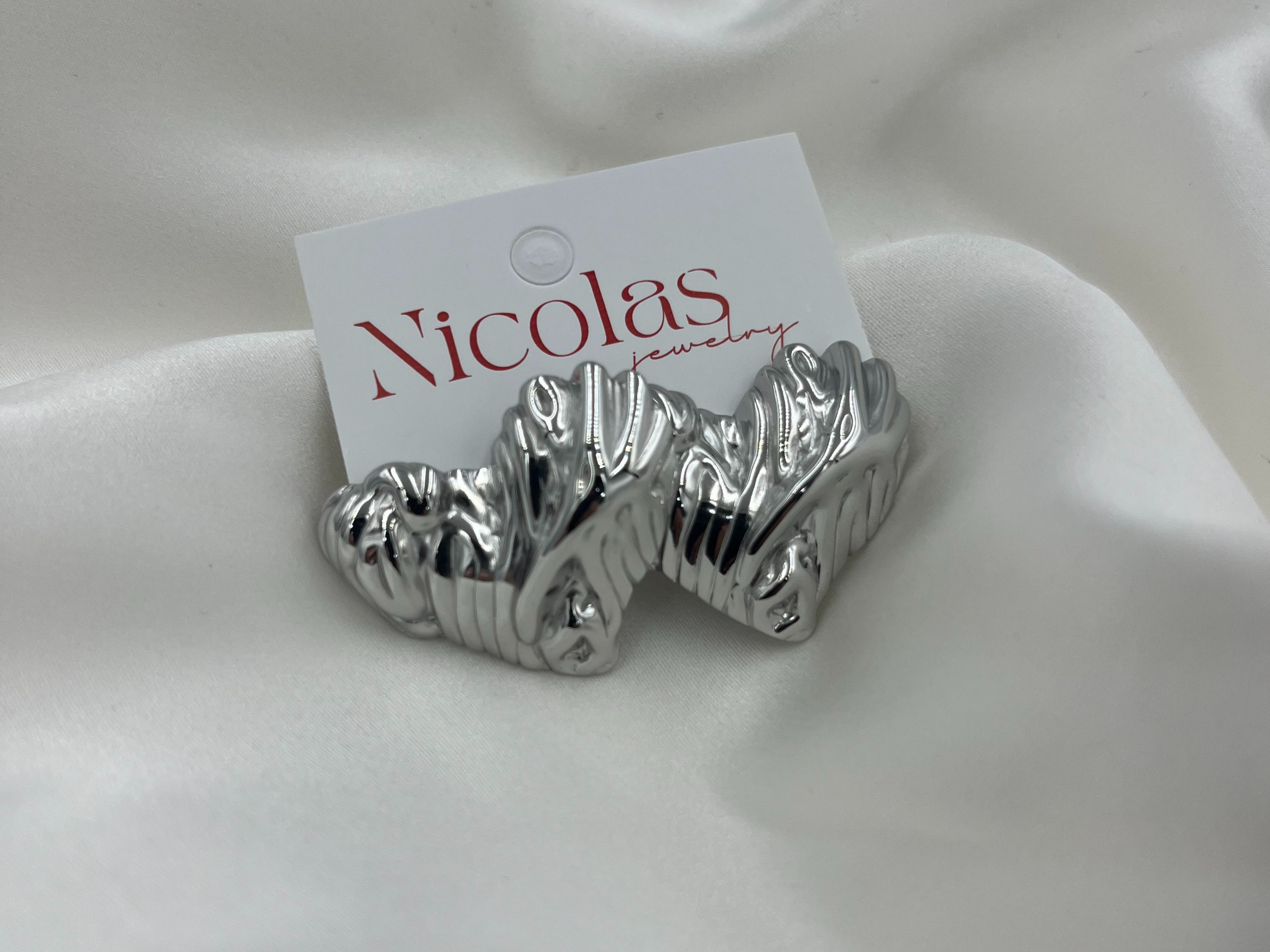 HEARTMELT SILVER EARRINGS ' - ' ΚΡΕΜΑΣΤΑ