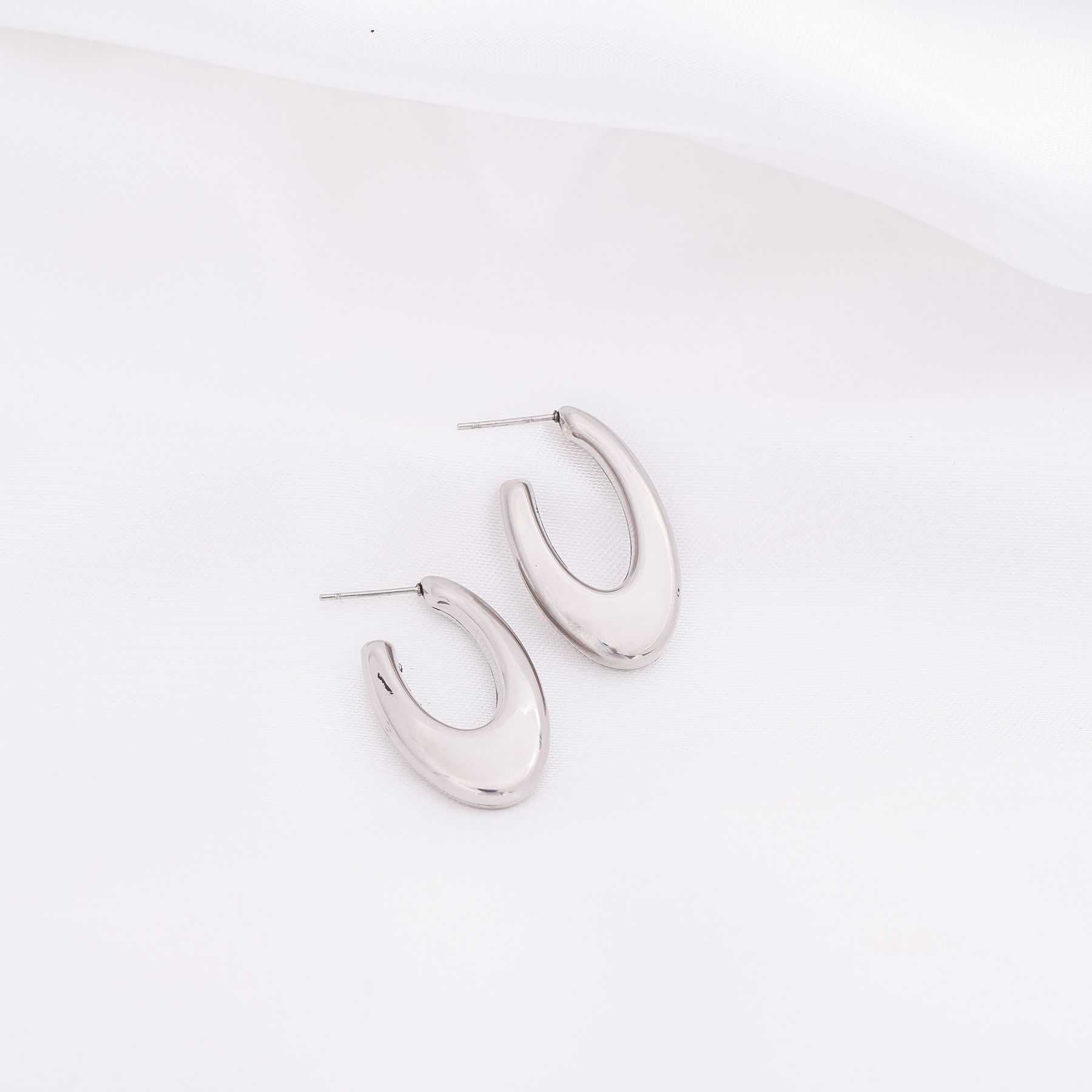 MULAN HOOPS - SILVER 