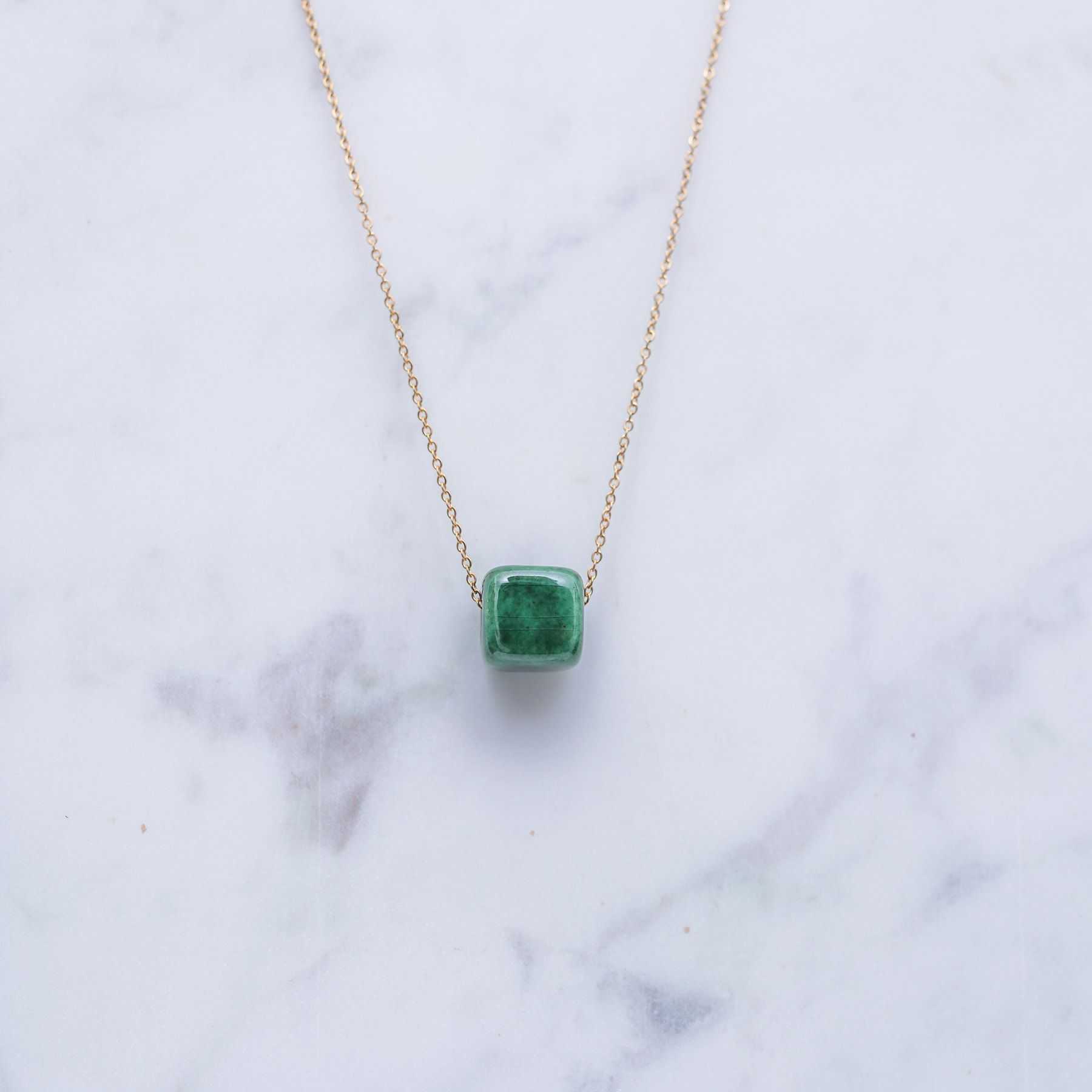 KIVOS NECKLACE - GOLD & GREEN