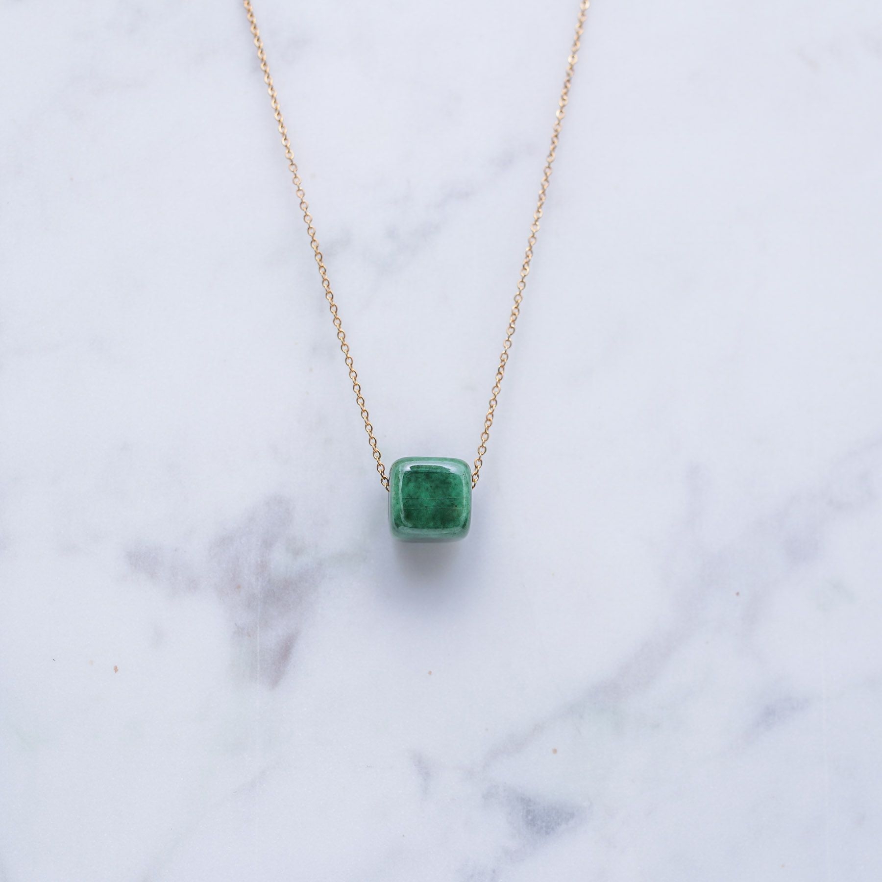KIVOS NECKLACE - GOLD & GREEN ' - ' ΚΥΒΟΙ